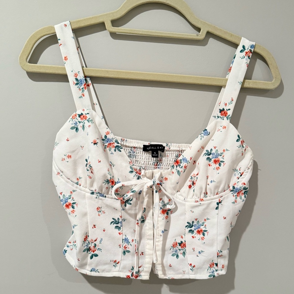 Pacsun - Kendall & Kylie White Floral Tank Top